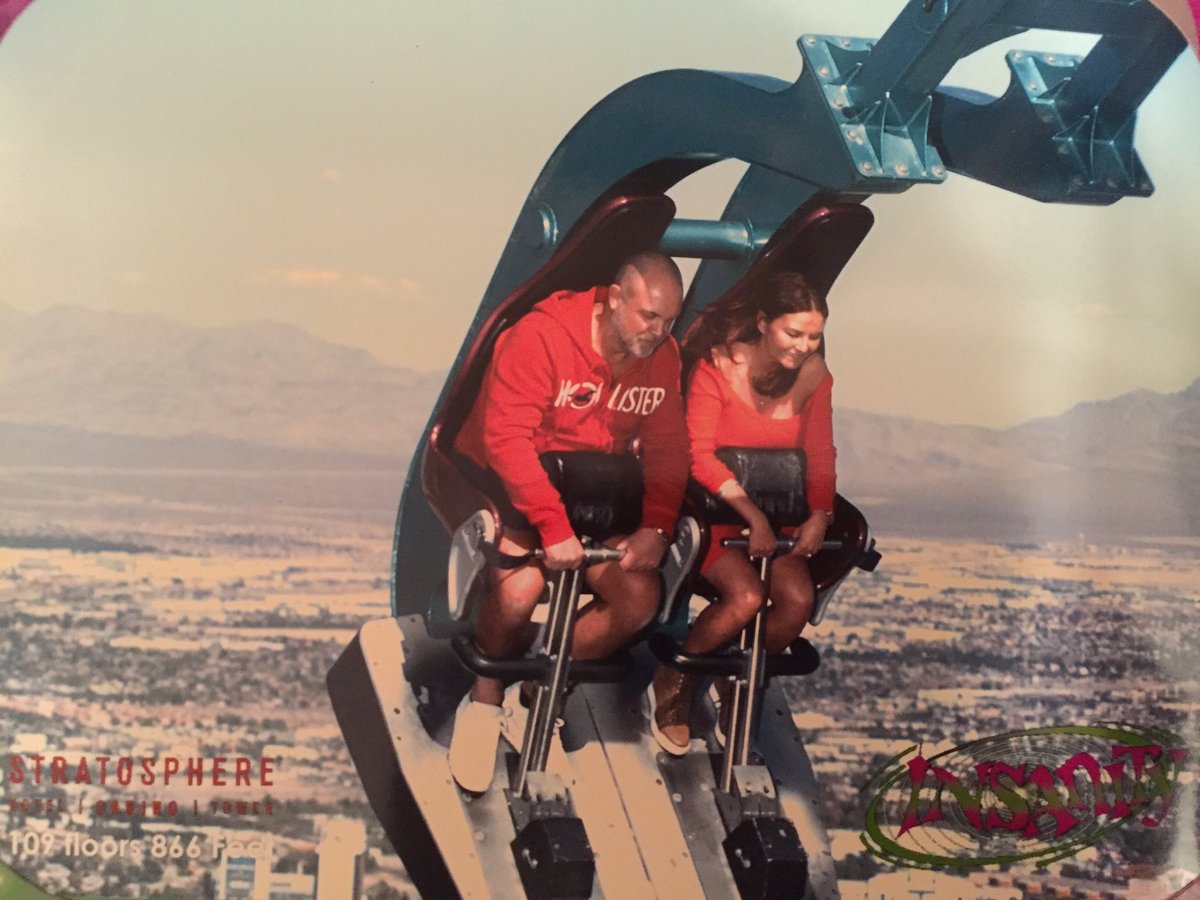 VickiLee28's tweet photo. Me and the fiancé on the insanity ride at the stratosphere Las Vegas!!!! 💋😀 https://t.co/dmjPOkT6Ra