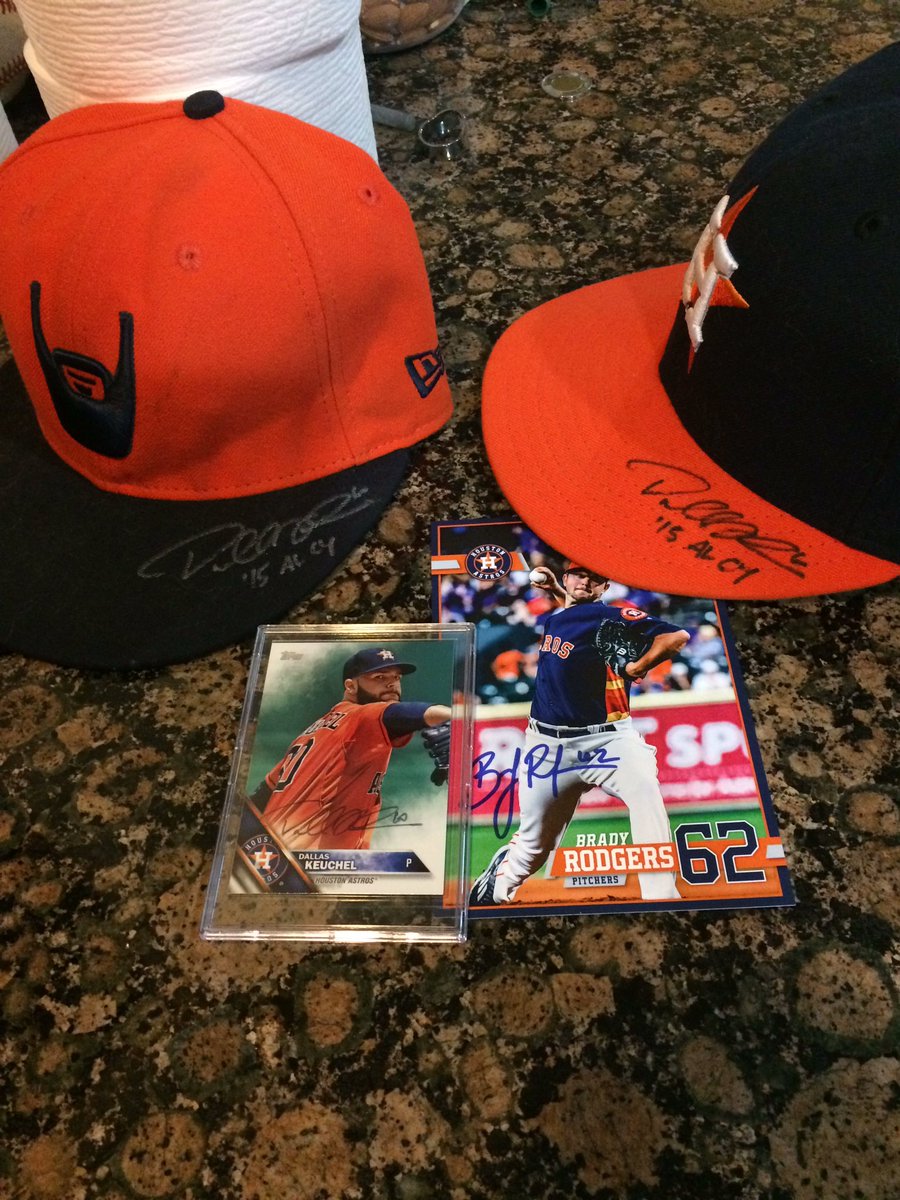 Jackson_h55's tweet photo. Thanks to the @astros and their players @kidkeuchy and @Rodg_20 for these signs we wish them a good season btw nice picture @billhearn007 https://t.co/QKFDZB1zaY