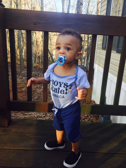 StayAwake’s pics and videos