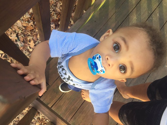 StayAwake’s pics and videos