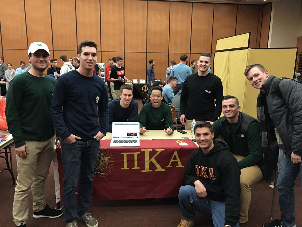 WisconsinPikes's tweet photo. Still time to come out for tabling! Come out to meet brothers and pick up a rush schedule until 6:30 PM https://t.co/Z88QDxk9bk