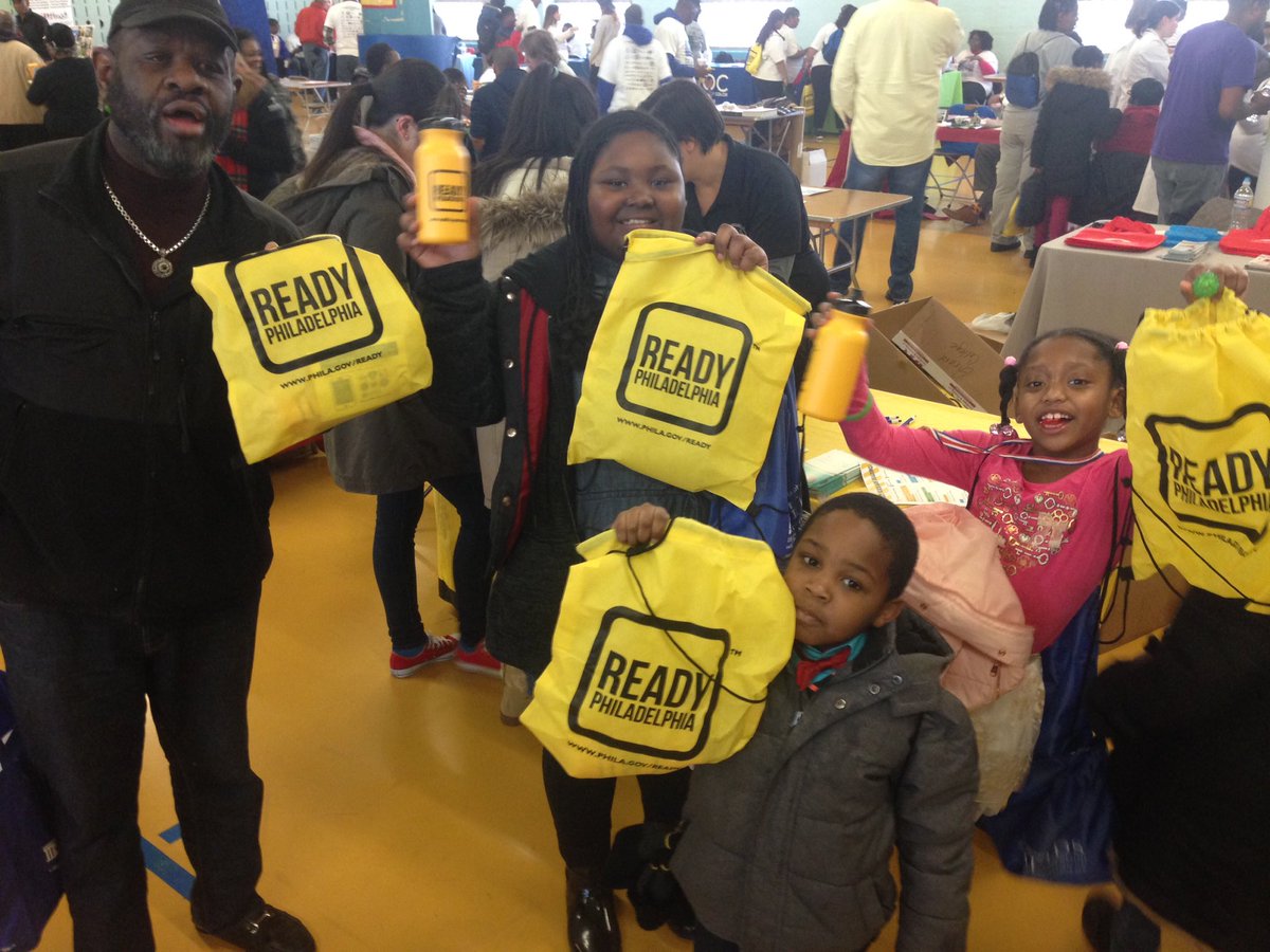 PhilaOEM's tweet photo. Thank You @mlkdayofservice for the opportunity to give back & work with our numerous partners, meet our involved Philly neighbors #MLKDAY https://t.co/Ikqph84wLK