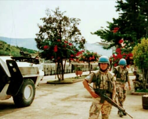 DMgianfranco73's tweet photo. #onumoz 1993 Alla stazione di #machipanda al confine con lo zimbabwe https://t.co/SzMwEkvFlX