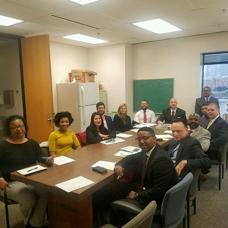 SVPDallas's tweet photo. #DJSVLR cohort with @JudgeBirmingham and County Court Staff preparing to consult on amazing 2nd chance program for young Dallasites https://t.co/9wu6EW1H0V