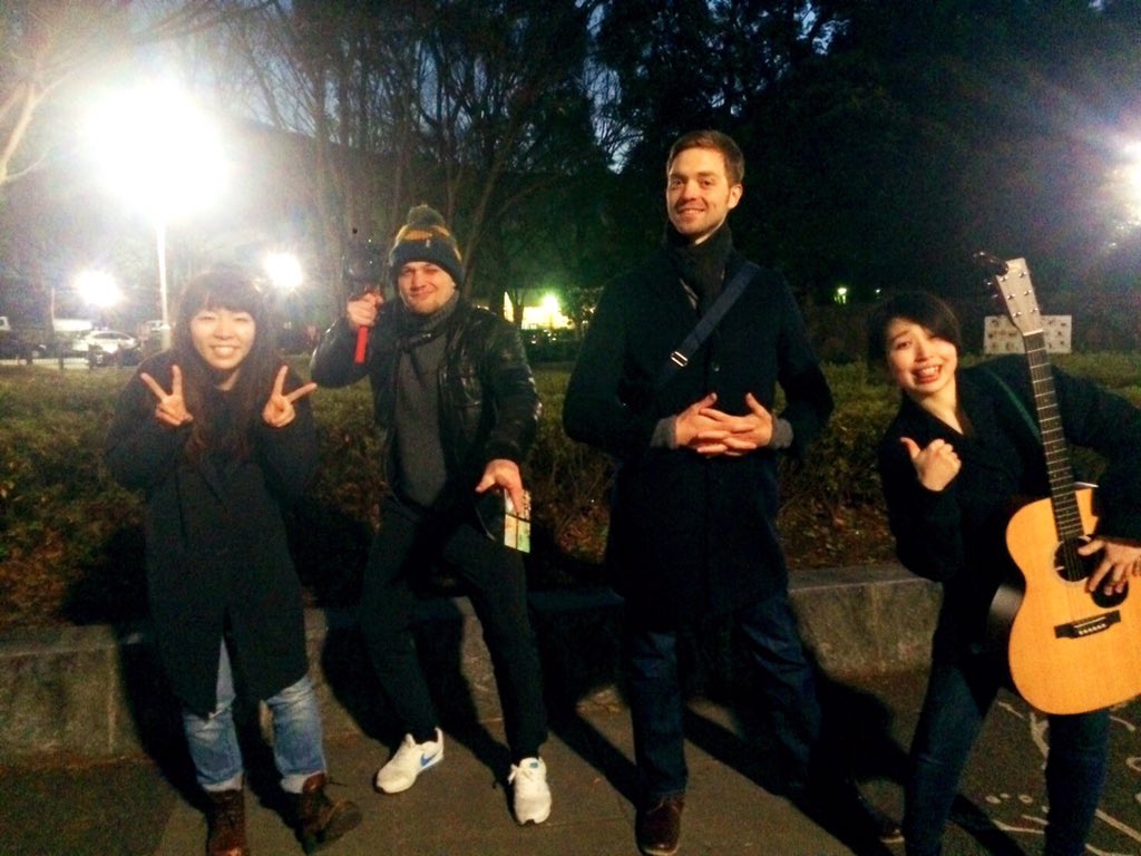 hasha_goo's tweet photo. ロシア人のセルゲイさん(https://t.co/icUCZn25rT)私達をインタビューしてくれました！素敵な方です！セルゲイさんありがとうございます✨セルゲイさんのインタビューやアート活動要チェックです！https://t.co/2Q4r6oEMNL… https://t.co/XDrFrAC36S