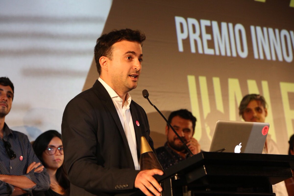 "El Lab es una apuesta del <a href="/GobiernodeChile/">Gobierno de Chile</a> por hacer que el diseño nos permita hacer de la gestión publica algo más cercano a las personas"