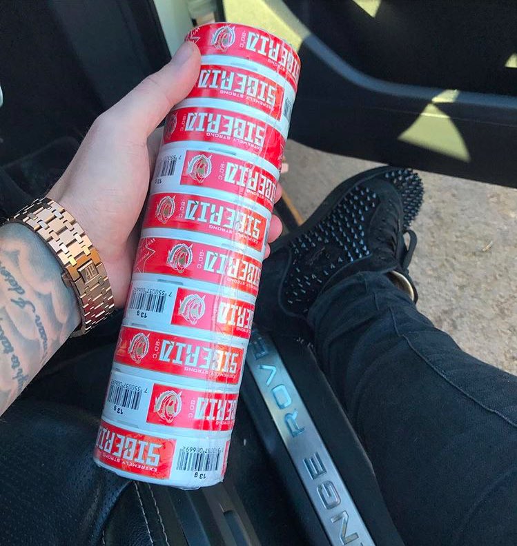 SnusPlug_'s tweet image. Message for prices on all snus, always in stock 🔌👊🏽