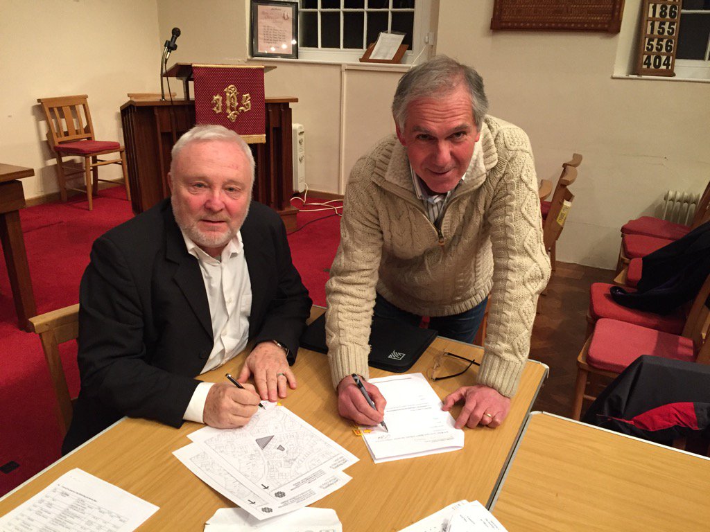 JuliGracey's tweet photo. History in the making @LMParishCouncil. signing the "fields in trust" forms for old school green. https://t.co/oIsW5OY8aG