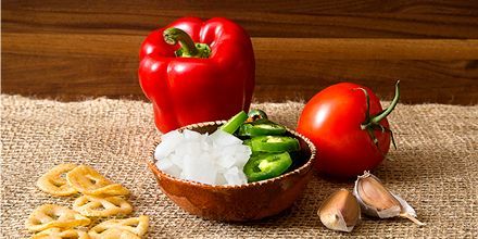 EatSpokes's tweet photo. Retweet if you're salsa obsessed! We might even give away a few free bags of our Fiesta Salsa #CheeChaPuffs. https://t.co/AqGoFP7kwW