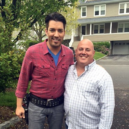powerprolive's tweet photo. ICYMI, we worked with the #PropertyBrothers on a project in #Greenwich, CT. You can catch the episode tonight at 7pm on #HGTV. https://t.co/Pzez7DGjWs