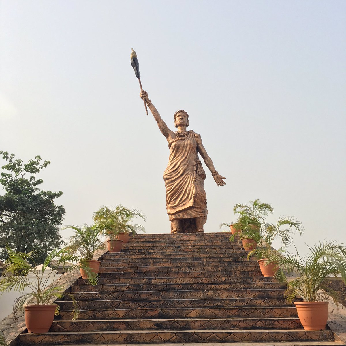 LadySwoosh's tweet photo. Moremi Ajansoro: Princess of The Yoruba aka The Original Lady Liberty #Moremi 🤔 https://t.co/AhmhAlpFsj