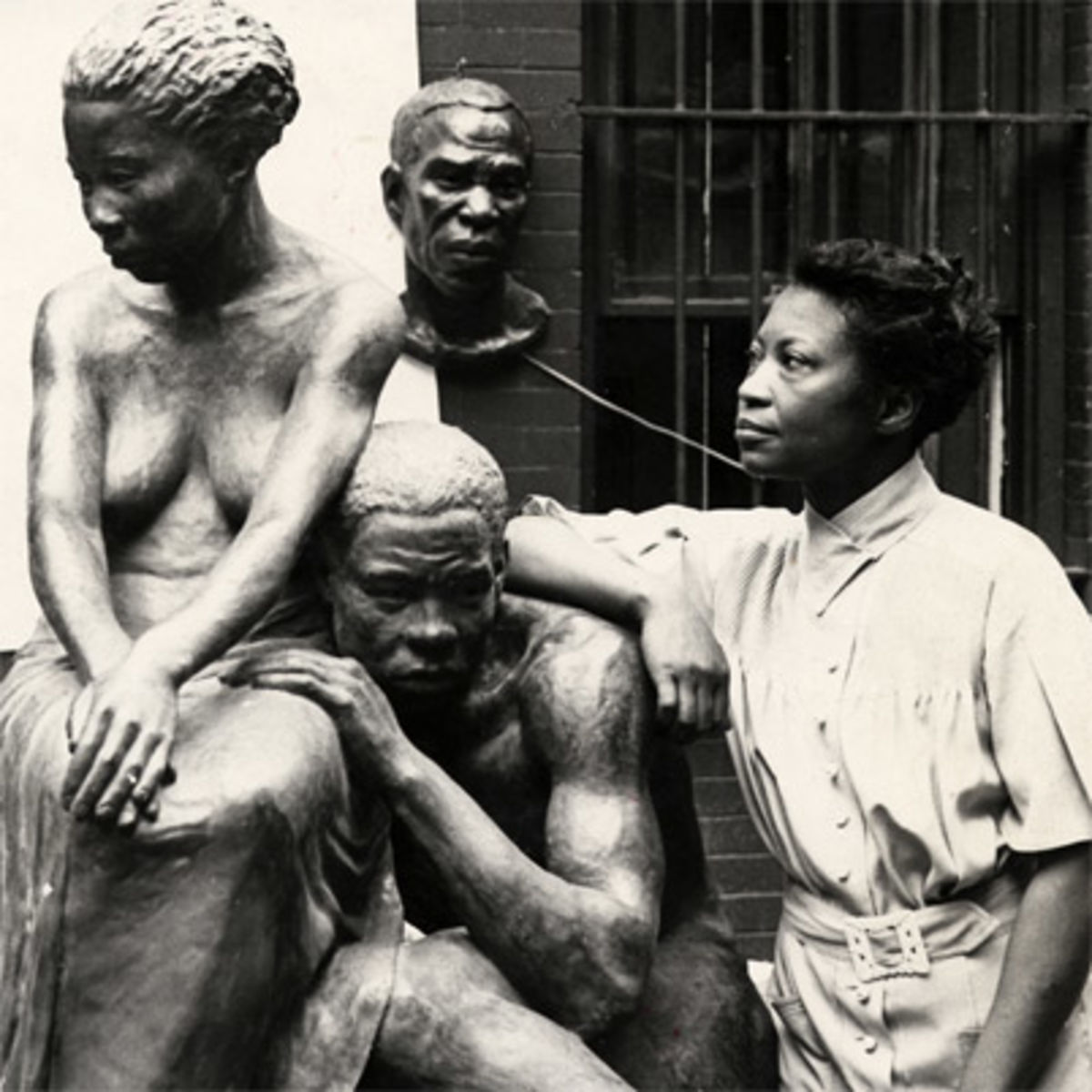 #BlackArtMatters: Augusta Savage was a leading artist of the Harlem Renaissance who used creativity for activism: bit.ly/1ojF080