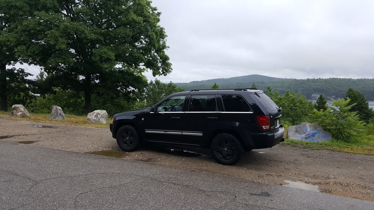 TheOnlyAngryElf's tweet photo. I'm starting a trend. #wkw #wkwednesday although knowing me, I'm totally behind the times haha #jeep https://t.co/6GPxX4YyEU