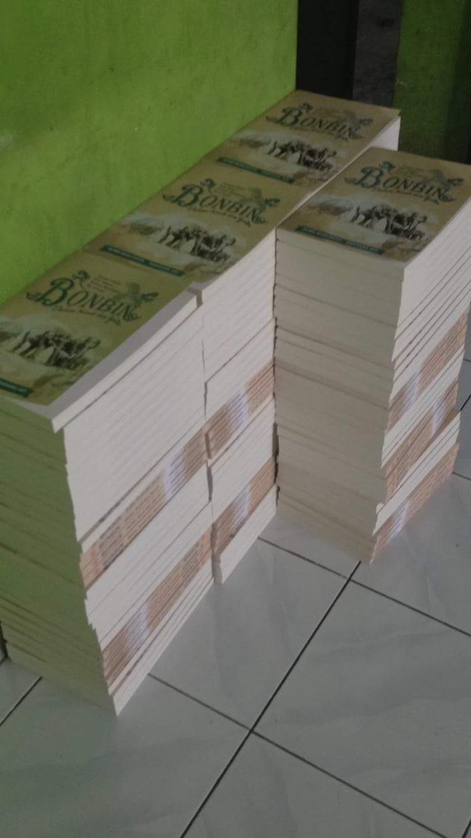 Buku terbaru <a href="/ceritasby/">Surabaya Punya Cerita</a> "Bonbin Dalam Kisah dan Tjerita" siap dirilis mlm ini di Mustafa Center-Royal Plaza pk 19.00