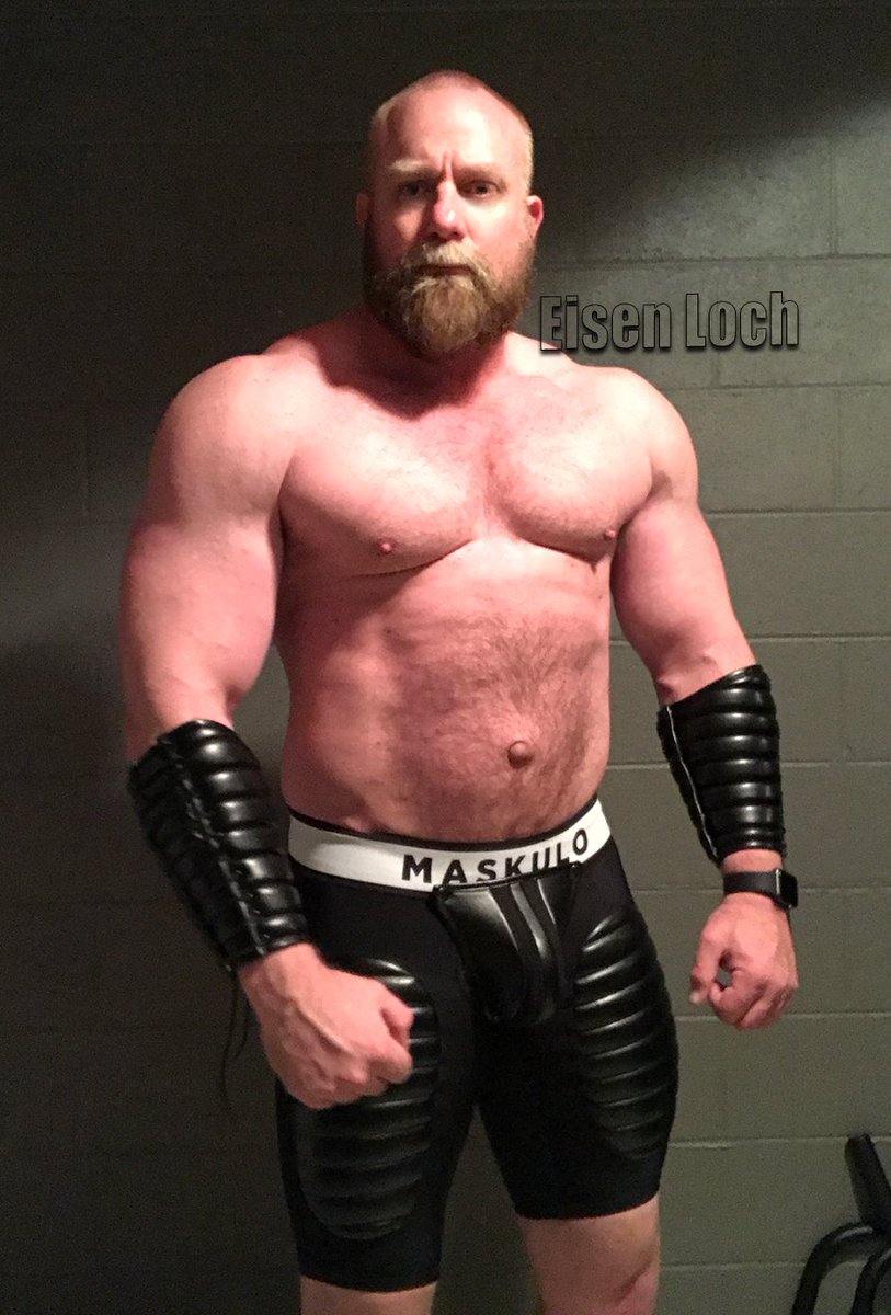 EisenLoch's tweet photo. .#MAL2017 @maskulocom Support: EisenLoch@gmail.com https://t.co/HI7JssnlbD #bull #gymbull #gym #jacked #beast #beastmode #bigfucker https://t.co/jHRNfirJ4q