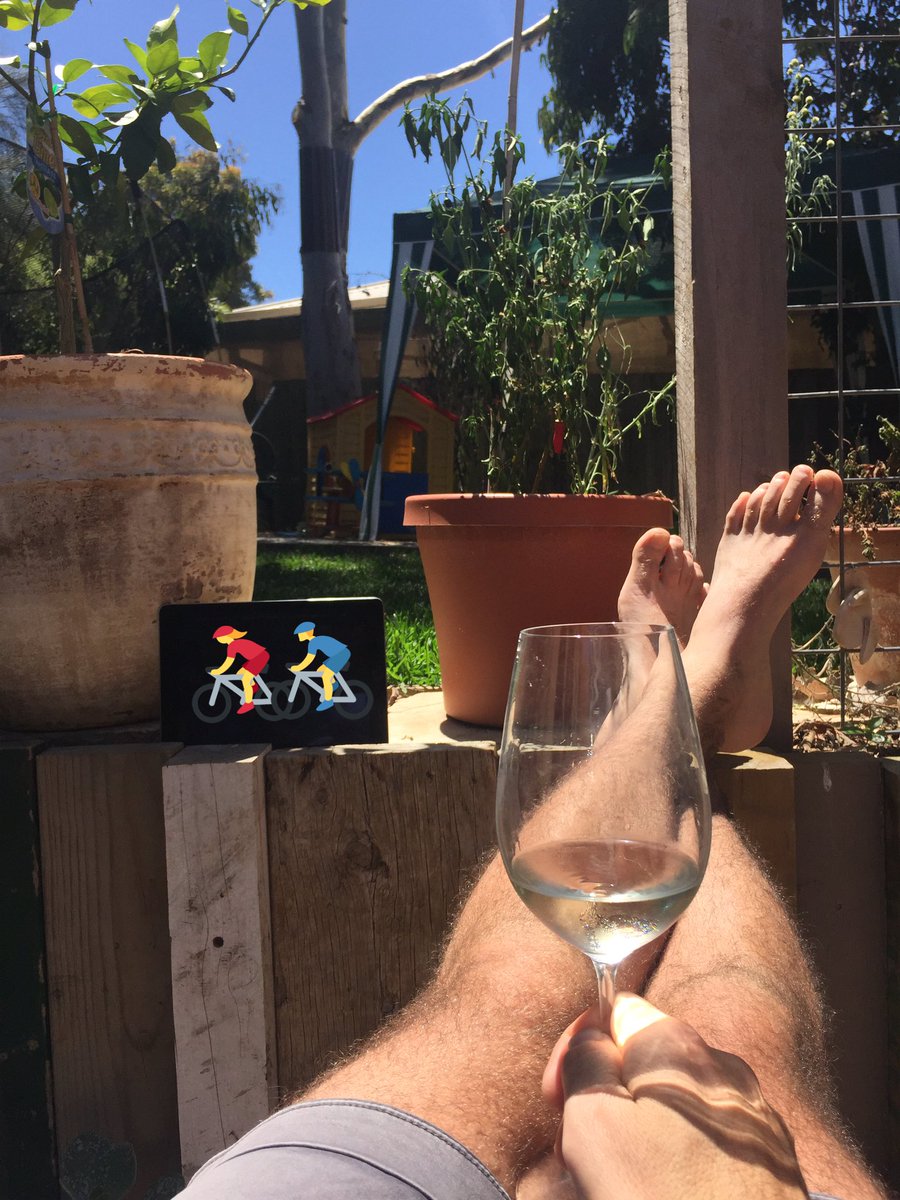 jasonshack's tweet image. What a way to spend the holidays @tourdownunder on the iPad, wine in hand. #Torquay ✌🏼️☀️