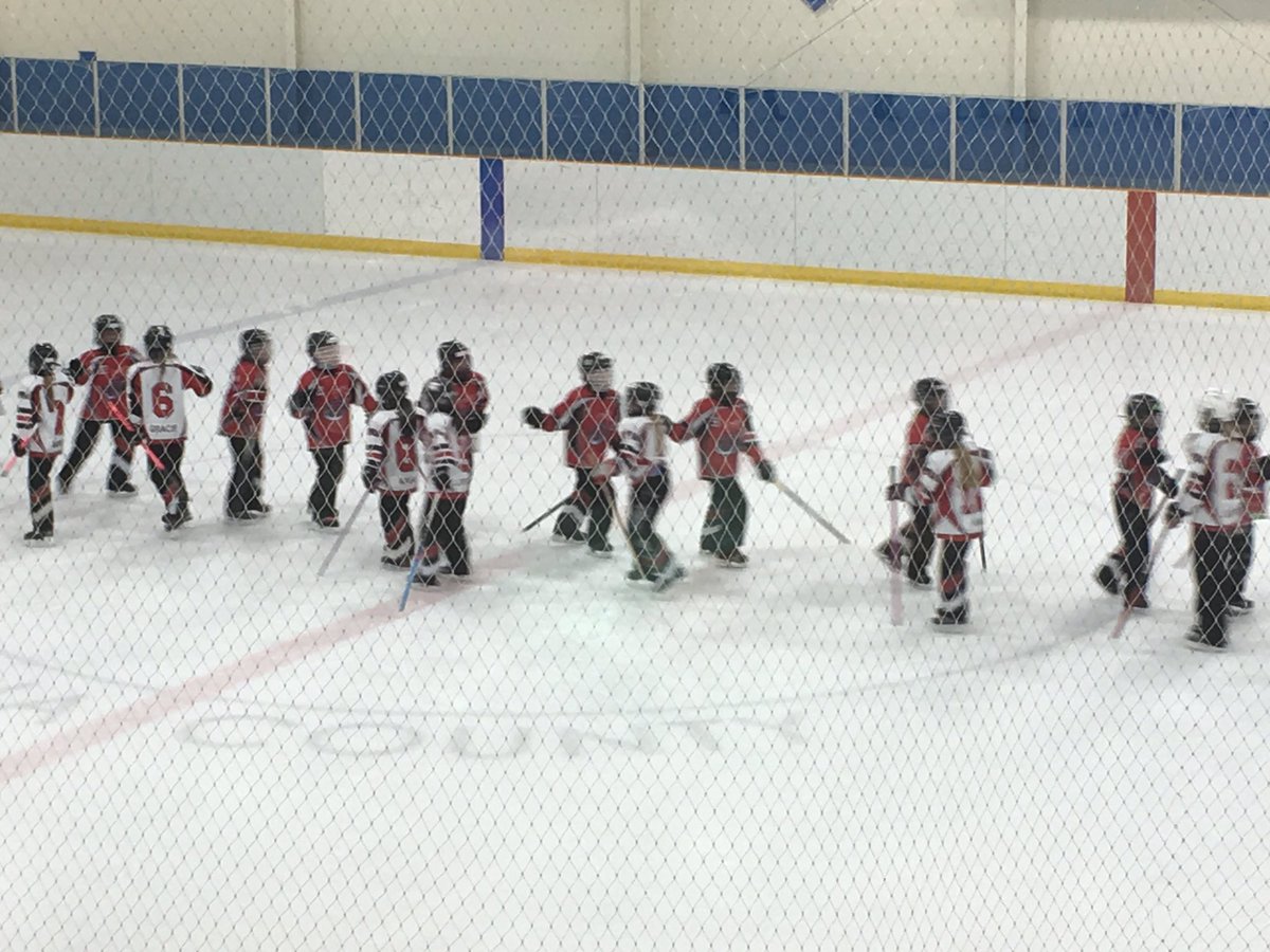 SPRA_Ringette's tweet photo. SPRA battle tonight. Dynamite takes this one over Kaos.
Great game from these S3 players. Fun to watch. #truesport #friendsofftheice https://t.co/0kEyFpa7Nc