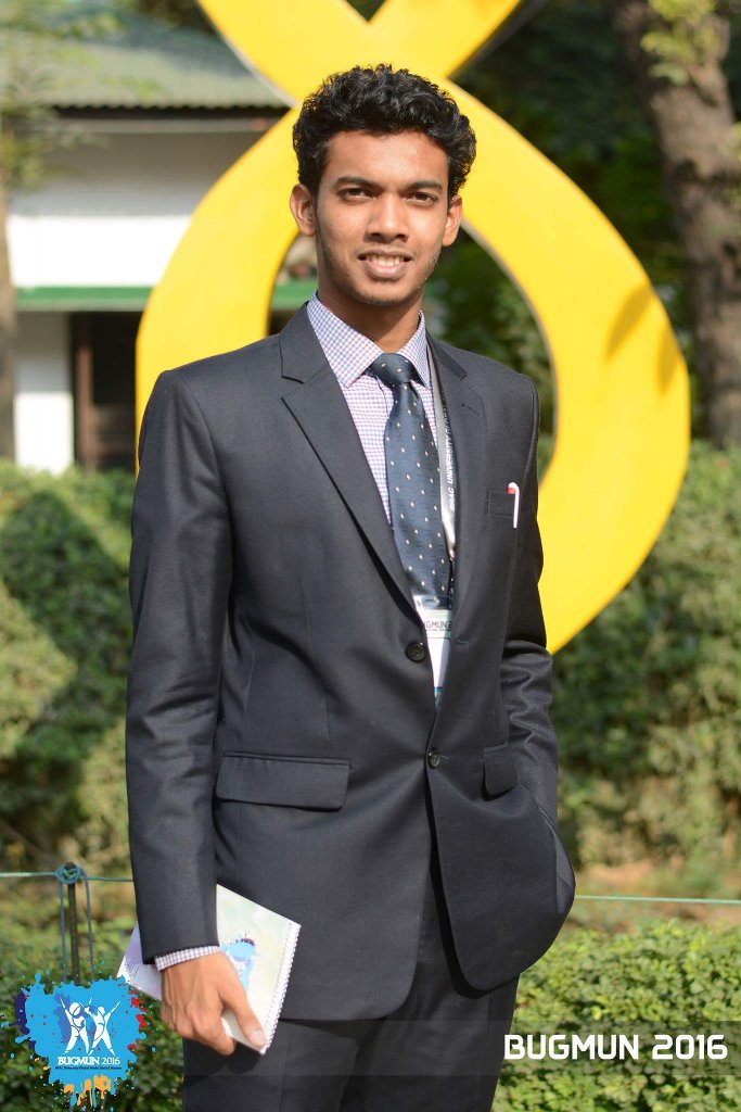 ShafaatMridha's tweet photo. At Model UNs, I be like- 🔥 #bugmun2016 https://t.co/LwvSji1VIe