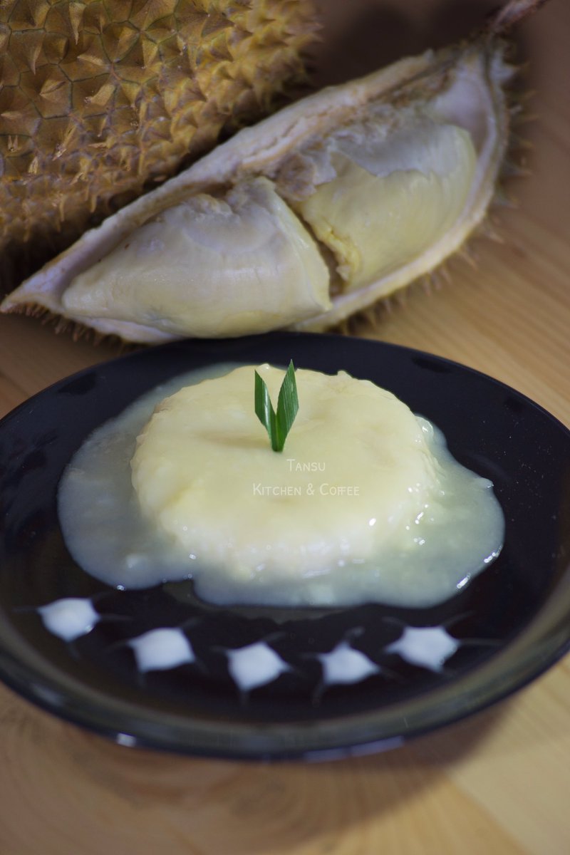 TansuKitchen's tweet photo. Ketan Durian 💛

@JogjaUpdate 
@JogjaFood 
@kulineryogya 

#ketandurianjogja #ketandurenjogja #kulinerjogja #cafejogja #durianjogja https://t.co/VYfEHB7SXW