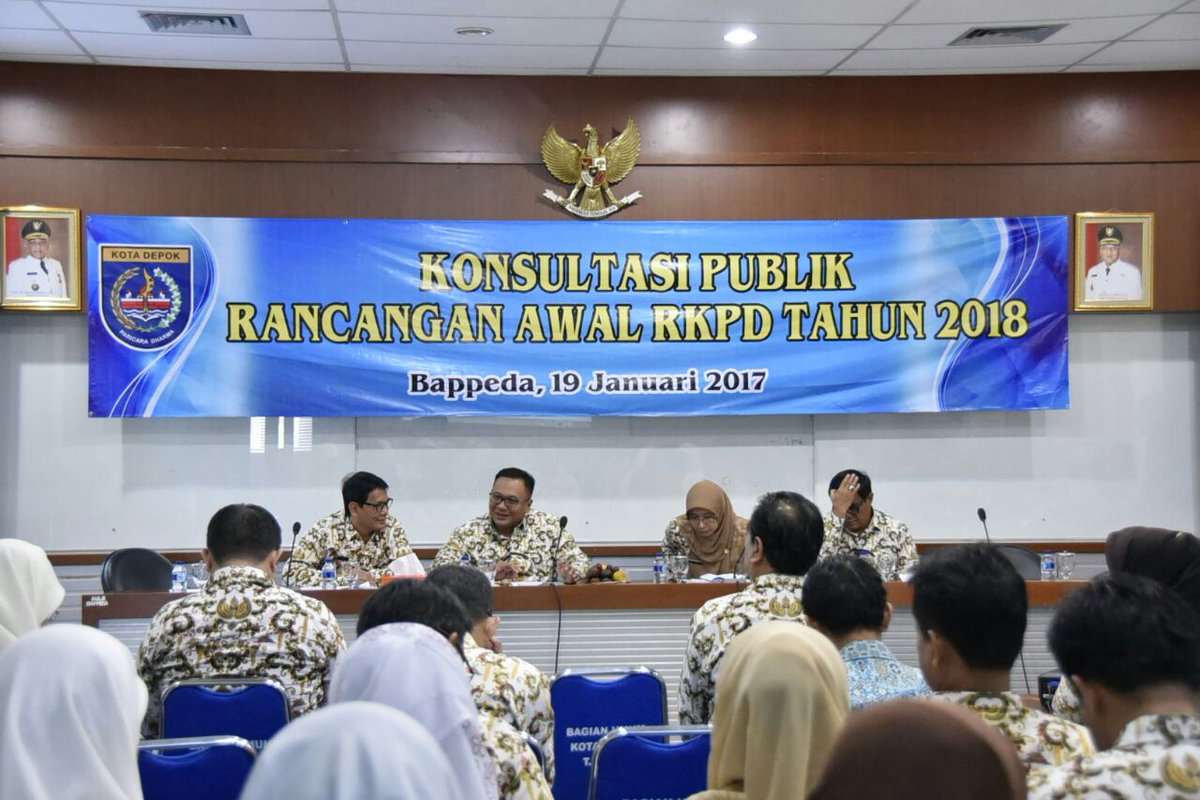 Dlm smbtan pembukaan forum konsultasi publik Wawali <a href="/pradi_supriatna/">Pradi Supriatna</a> mendoakan <a href="/IdrisAShomad/">Mohammad Idris</a> yg sdg umroh diberi keselamatan.dan kesehatan