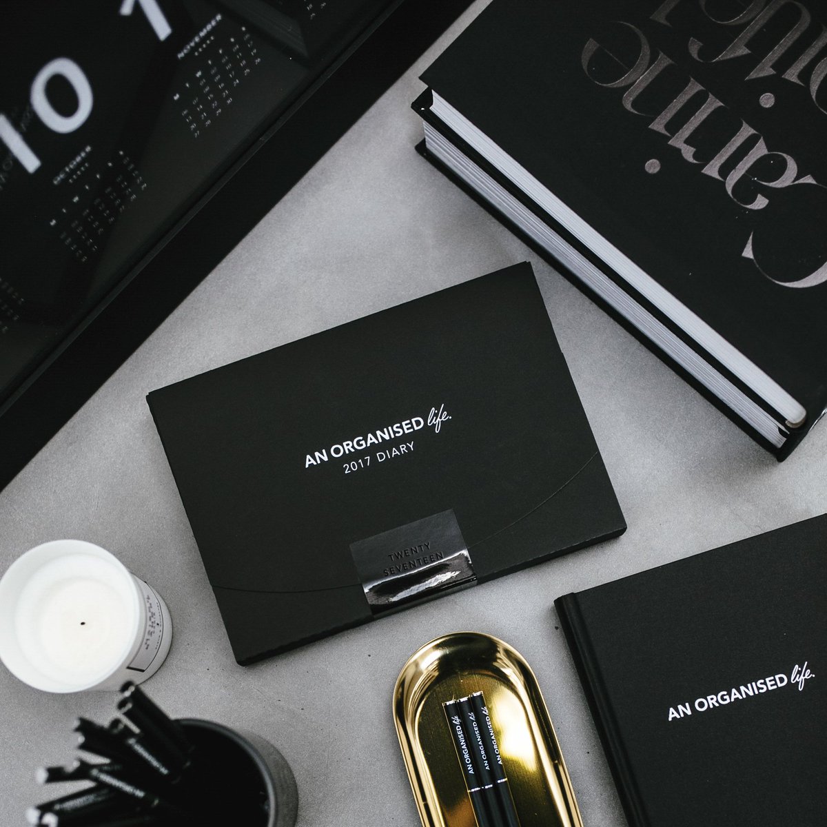 Yen Magazine tweet media