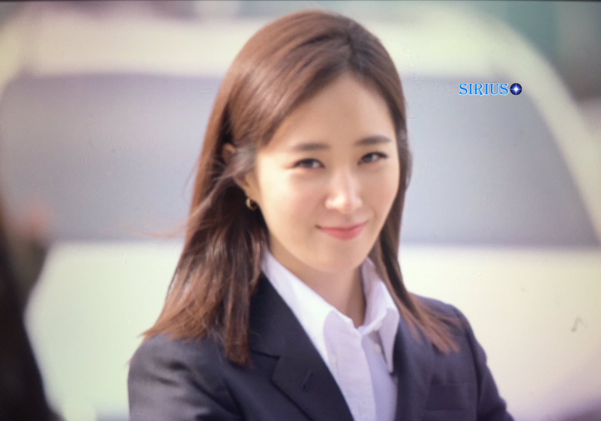 [PIC][19-01-2016]Yuri tham dự buổi họp báo ra mắt Drama mới của kênh SBS - " Defendant" vào hôm nay C2gjurqXAAAlN5M