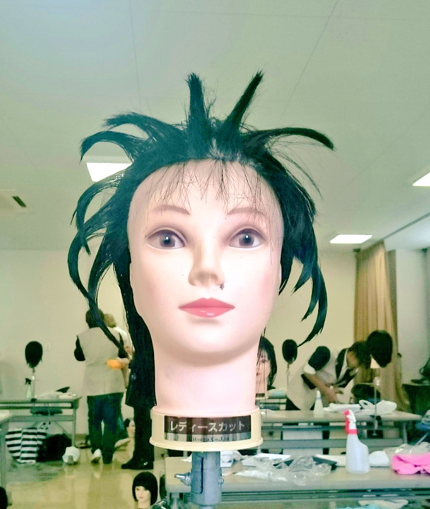 たくおつ レイヤーカット 美容師 国家試験 美容師国家試験課題 レイヤーカット 美容学生