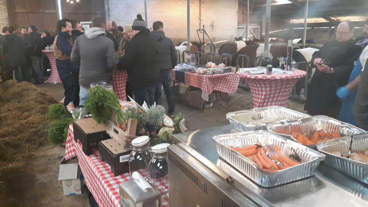 smedingagf's tweet photo. Deze week was de aftrap van @Leidslekkers. Wij waren erbij met Sous Vide groenten &amp; Hot Lemonades van @frsh_matters! https://t.co/pLYcZDB1uE https://t.co/Rge6w48iip