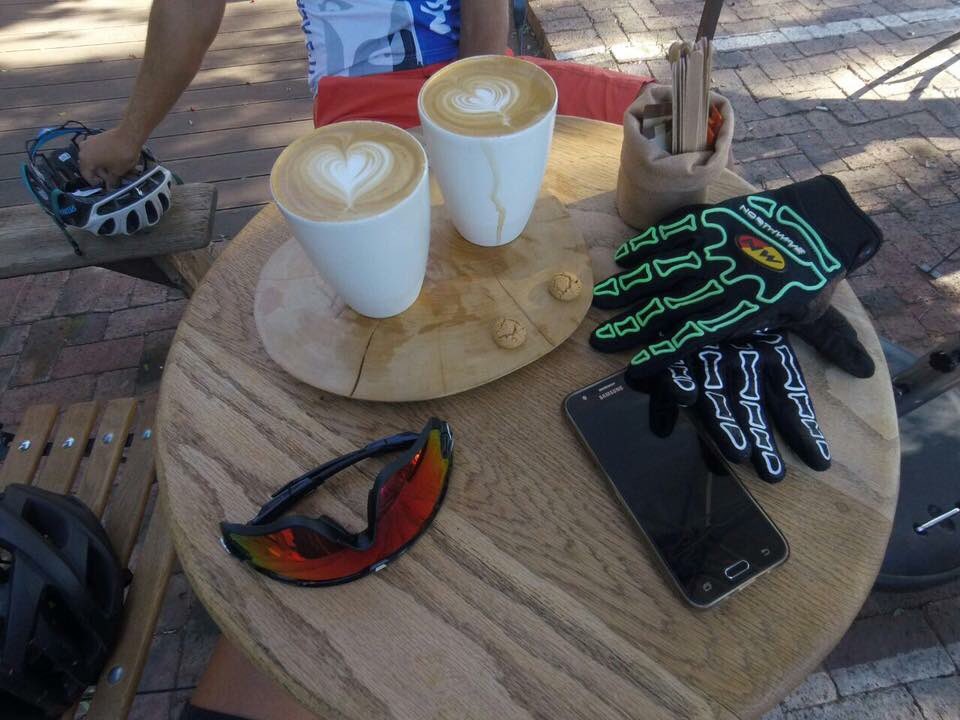 northwave_sa's tweet image. Not a bad way to start the day. #bikelife #mtb #northwave #coffee | 📷 @kylewoodys