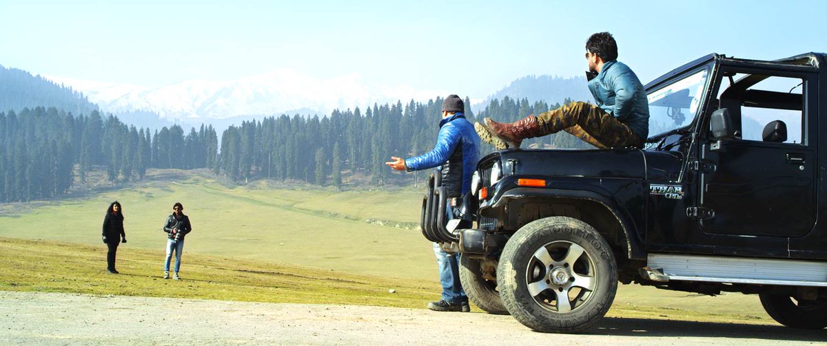 SargoshiyanFilm's tweet photo. #Kashmir + #Friends = Perfect Vacation 
#Sargoshiyan #Film #Shoot #Fun #Travel #Trip #Beauty #Himalayas #Love #Serene #Green #ImranKhan https://t.co/lVq4JGp4rP