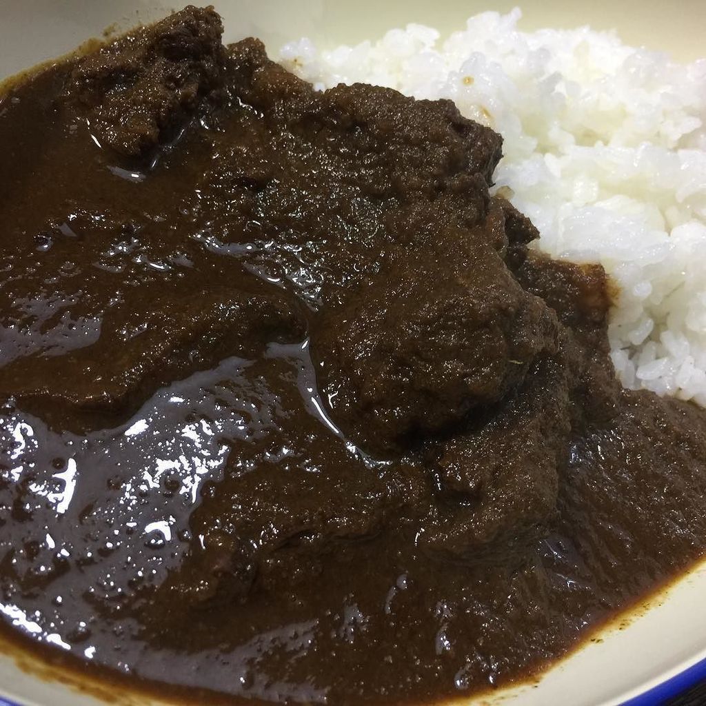 DreamCatchers37's tweet image. 昨日のカレーは辛さよりも苦味が優ってたな。
でも おいしかった。

#おうちごはん
#currytree 
#ビーフ ift.tt/2iE9brZ