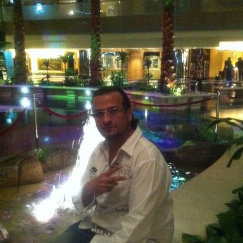 Fears1234's tweet photo. Come hangout with me on #BIGOLIVE. https://t.co/21vqqBRoxd https://t.co/R1UqirJHgQ