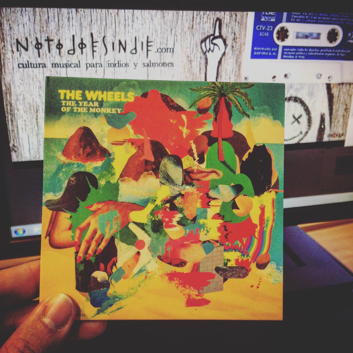 Hoy desayunamos con el disco de <a href="/THEWHEELSBAND/">THE WHEELS</a>. Muy pronto reseña en la web. Sale el 27/1 y ya podéis reservarlo en esporarecords.com/product/the-ye…