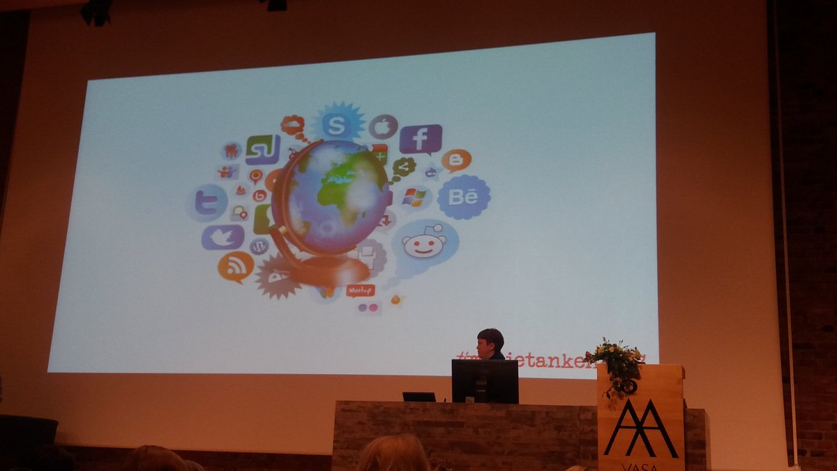 erikaaro2's tweet photo. Dagens värld #medietanken2017 https://t.co/SeZreTVxGh