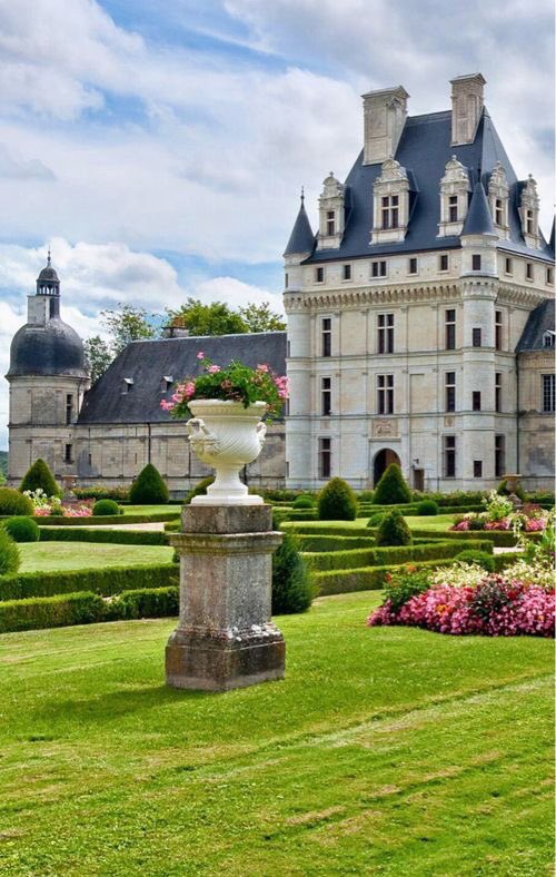 قلعة شامبور وقلعة شينونسو في فرنسا تم تشييدهما في عصر النهضة 🏤🇫🇷