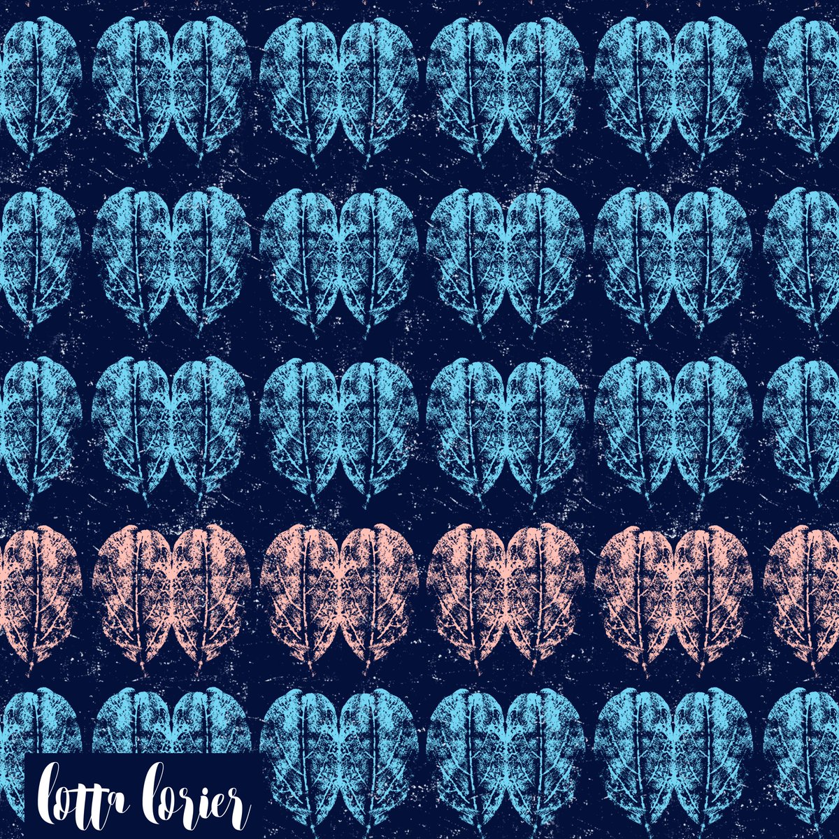 LottaLorier's tweet photo. Who wouldn't want to take a walk in this Midnight Forest 💫 #surfacepatterndesign #surfacepattern #texture https://t.co/qCW6aHDska