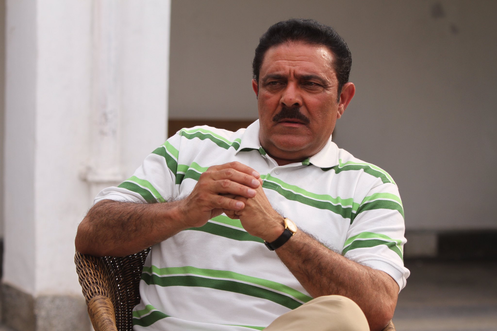 Saurabh Malhotra on Twitter: "Exclusive pic of Yograj Singh watching the  match right now. https://t.co/07lt4U5wtJ" / Twitter