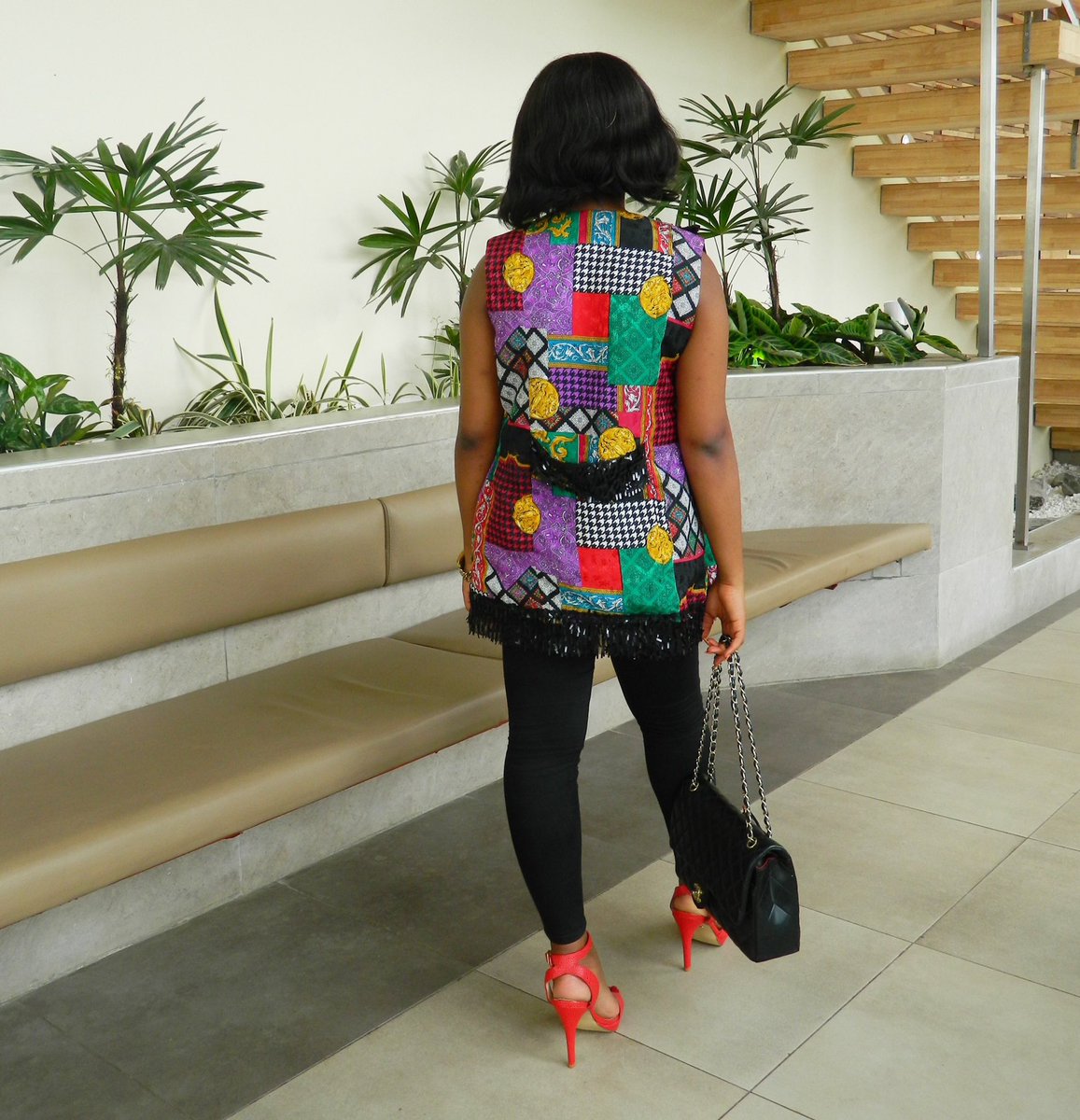 ShopAmyChilaka's tweet photo. Brighten up your week with this colourful jacket from our #AnyChilakaReadyToWear line! #AmyChilakaSlay #madeinnigeria #buynigerian https://t.co/CYgCZ3eGAn