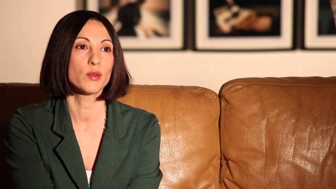 presprossimo's tweet photo. Vi ricordiamo che l'evento con protagonista la scrittrice @vinci_simona, inizialmente previsto per il 21 gennaio, è stato rinviato a marzo https://t.co/EvMuPbMjgi