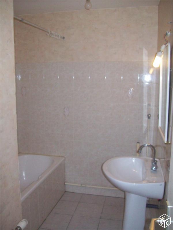 ArthurimmoG's tweet photo. #location très bel #appartement à louer. 3 pièces 50m² #T3 #Guingamp. #centreville. #ASAISIR
https://t.co/VKHPh853MS
https://t.co/mstymm5Mpo https://t.co/gWEkKgfdCL
