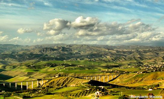 Caltanissetta das Landesinnere der Sonneninsel entdecken
italien-inseln.de/caltanissetta/…
#Sizilien #Italien