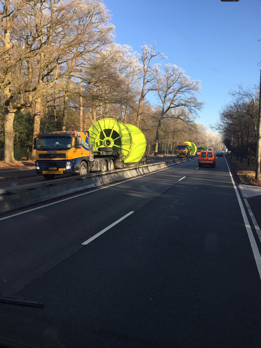 PatrickWolfslag's tweet photo. Keep on Rolling #Zwatra #A44 https://t.co/Yt5nKzhVni
