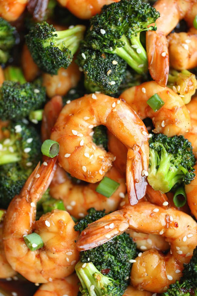 TheOrientalBox's tweet image. Shrimp and brocolli stir-fry #Theorientalboxcaterers