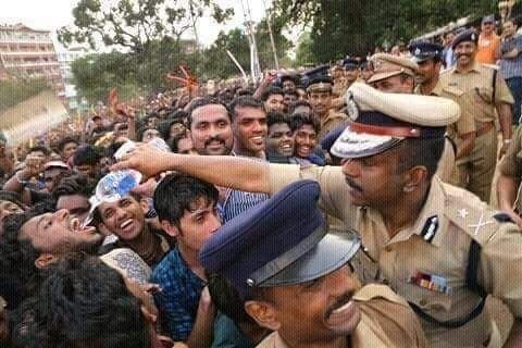 khushsundar tweet picture