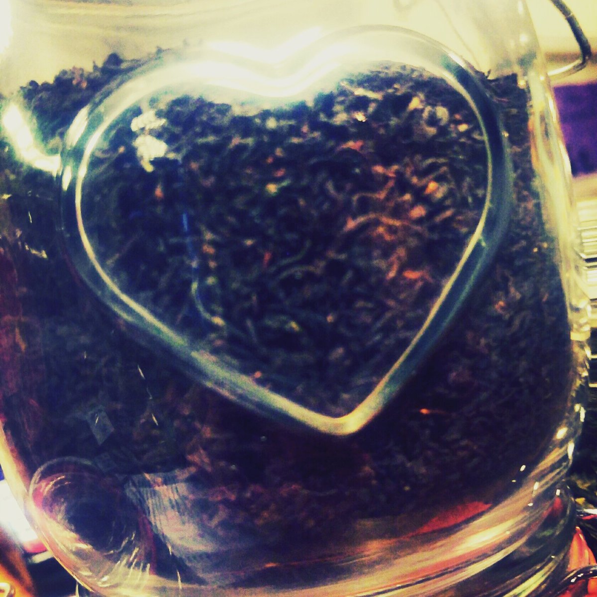 #teathursday 
ANY single tea, including those excellent hand-blended varieties from Teas' Me just 95p! Come take the chill off!