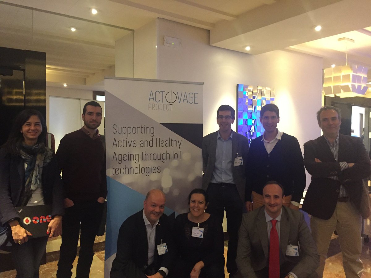 Tecsos's tweet photo. Con los compañeros de viaje para los siguientes 4 años en el proyecto europeo ACTIVAGE @FVESP @TelevesOfficial @CruzRojaEsp  @esaude_sergas https://t.co/IHkrvJLTpu