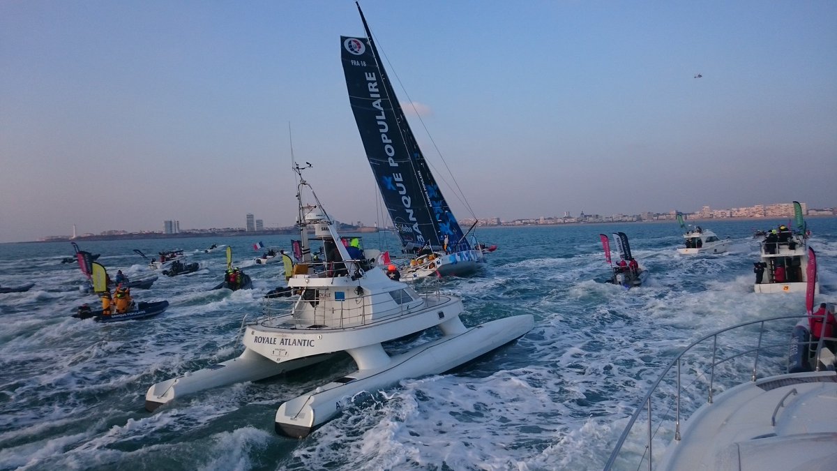 Putain quelle émotion. Armel Le Cléac'h a embrassé le pont de son bateau
