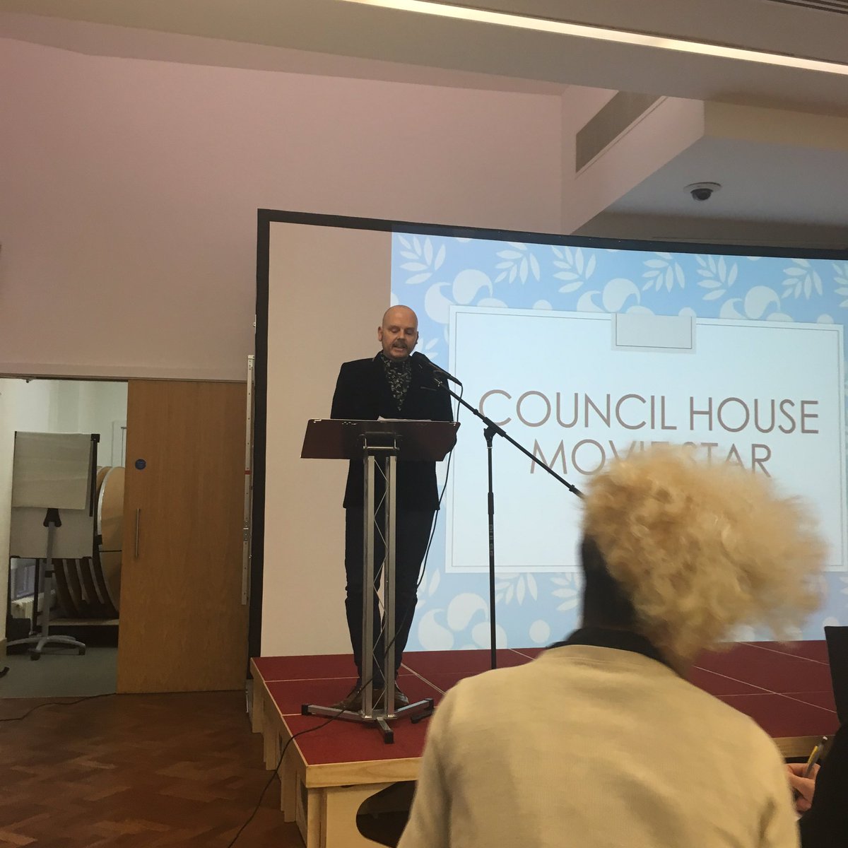 Life's a Drag tweet media