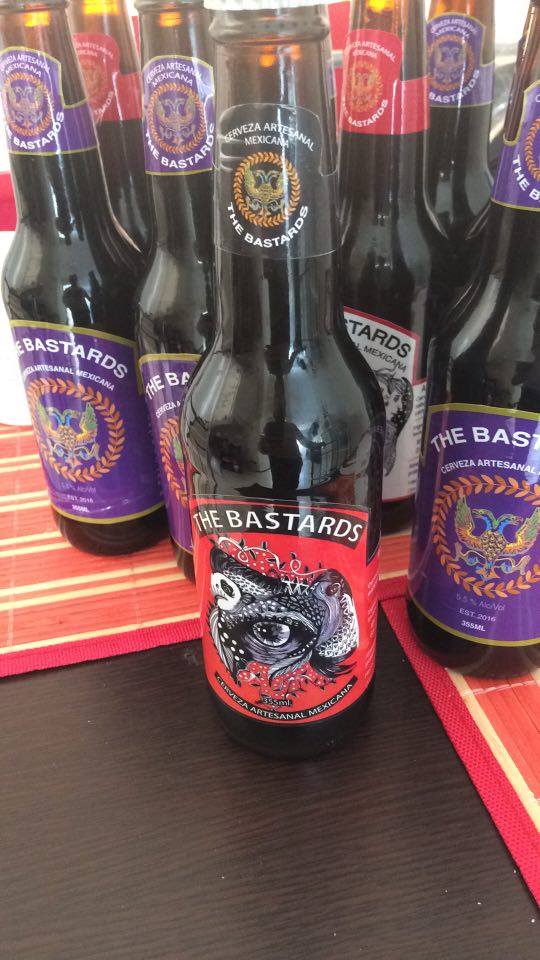 NachPonche's tweet photo. #MéxicoNecesitaPazY mucha cerveza artesanal #Craftbeer #CervezaArtesanalTheBastards #beercaptain #BeerLover https://t.co/ZMK7YOj7dA