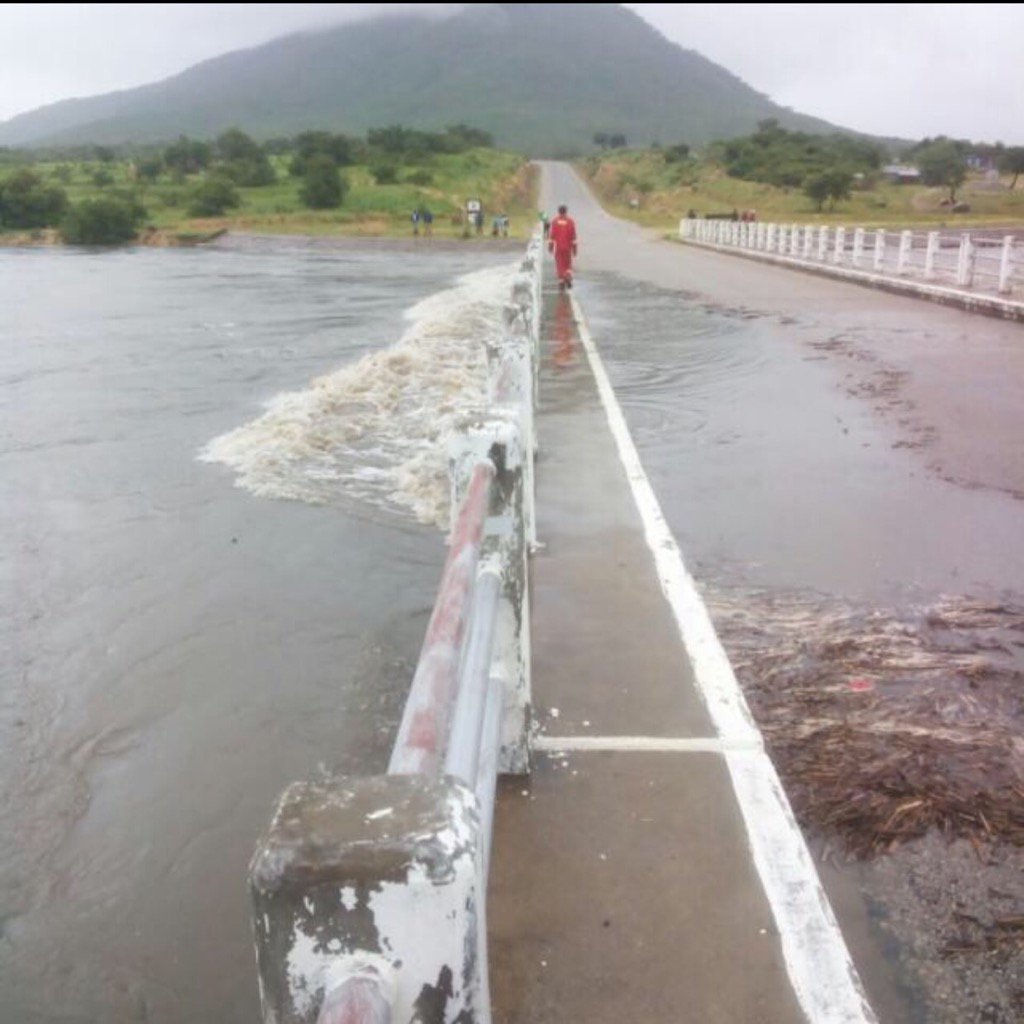Bridge on the Save River. My village is just a couple miles from here on the Njanja side. I pray it holds firm.